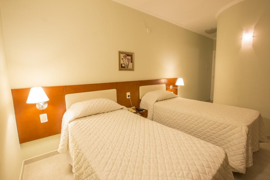 Hotel Ipanema De Sorocaba Exteriör bild